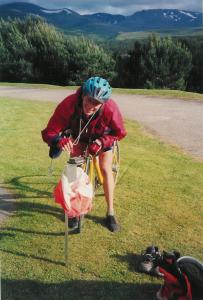 Jim Davies finishing the 2001 event